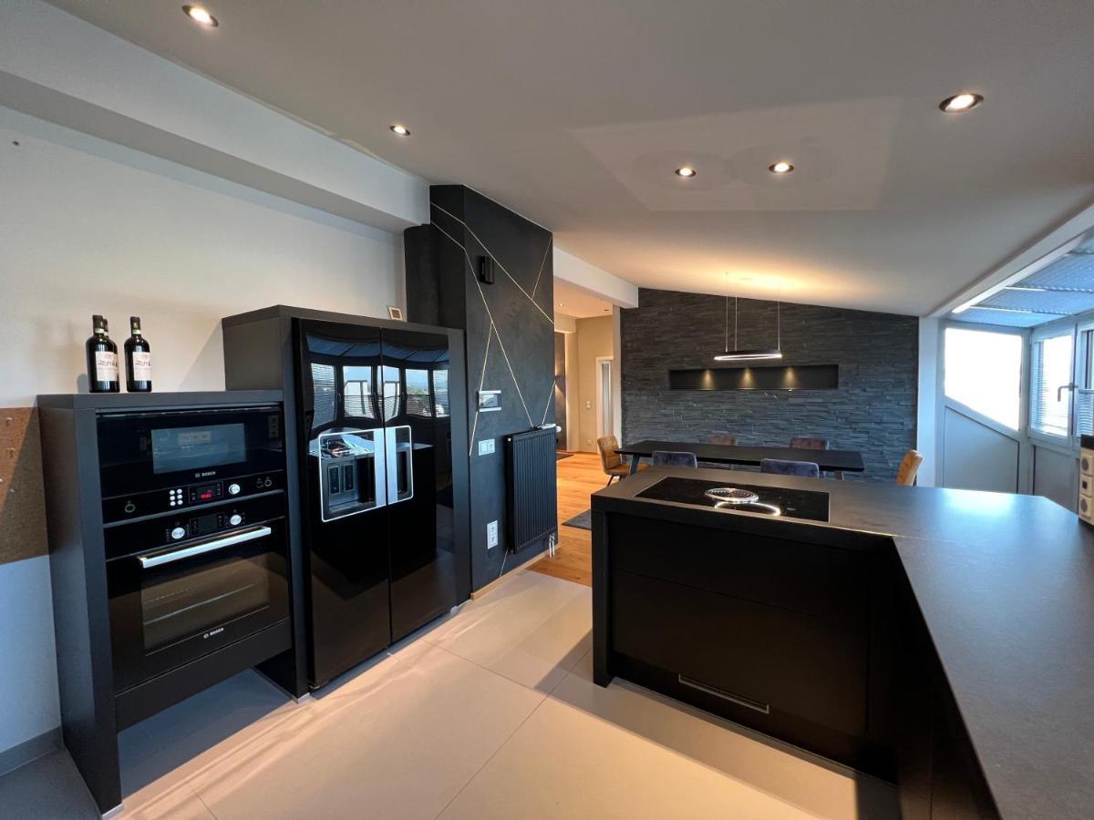 Luxus Loft Ueber Den Daechern Von Roding Bagian luar foto